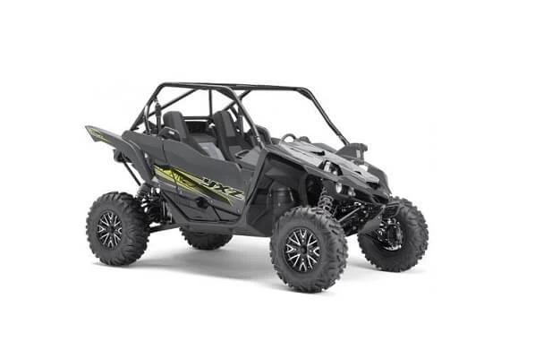Producatorul Yamaha ne arata an de an ca nu ramane mai prejos decat concurenta, iar in ceea ce priveste linia de side by side-uri a sezonului 2019, se poate spune ca aceasta include modele destinate unei game diversif...
