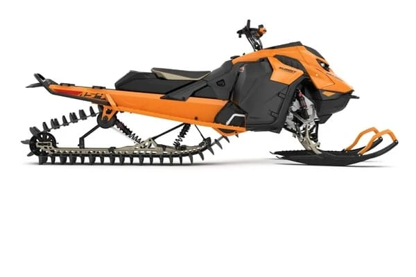 2027 Ski-Doo Summit Expert: precizie si putere pentru teren tehnic