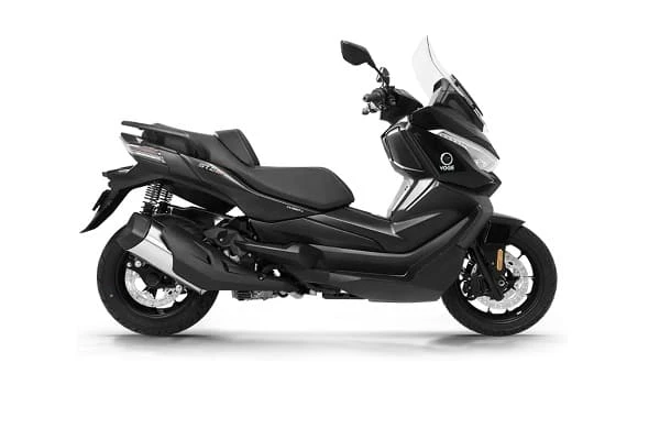VOGE SR4Max - descopera alternativa perfecta de mobilitate moderna